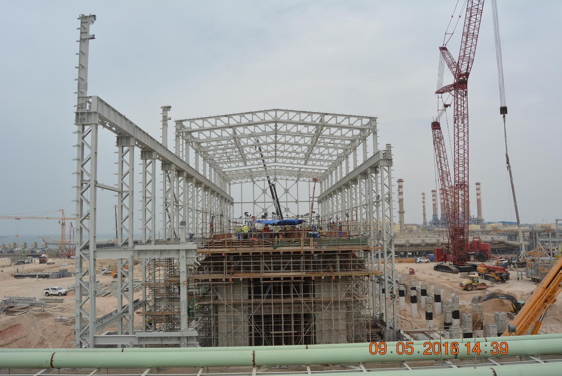 Steam Turbine building erection-min